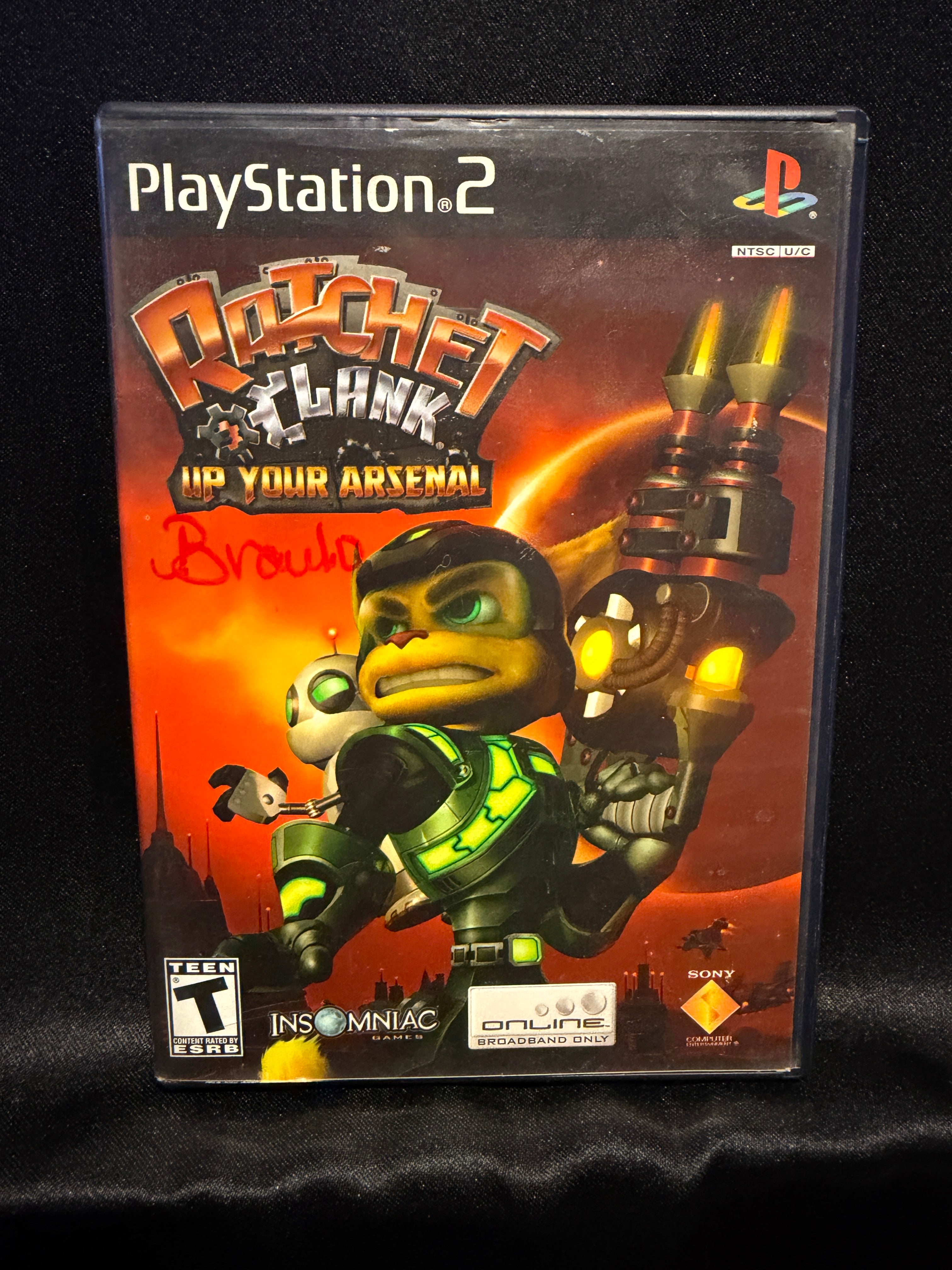 Ratchet & Clank up your arsenal