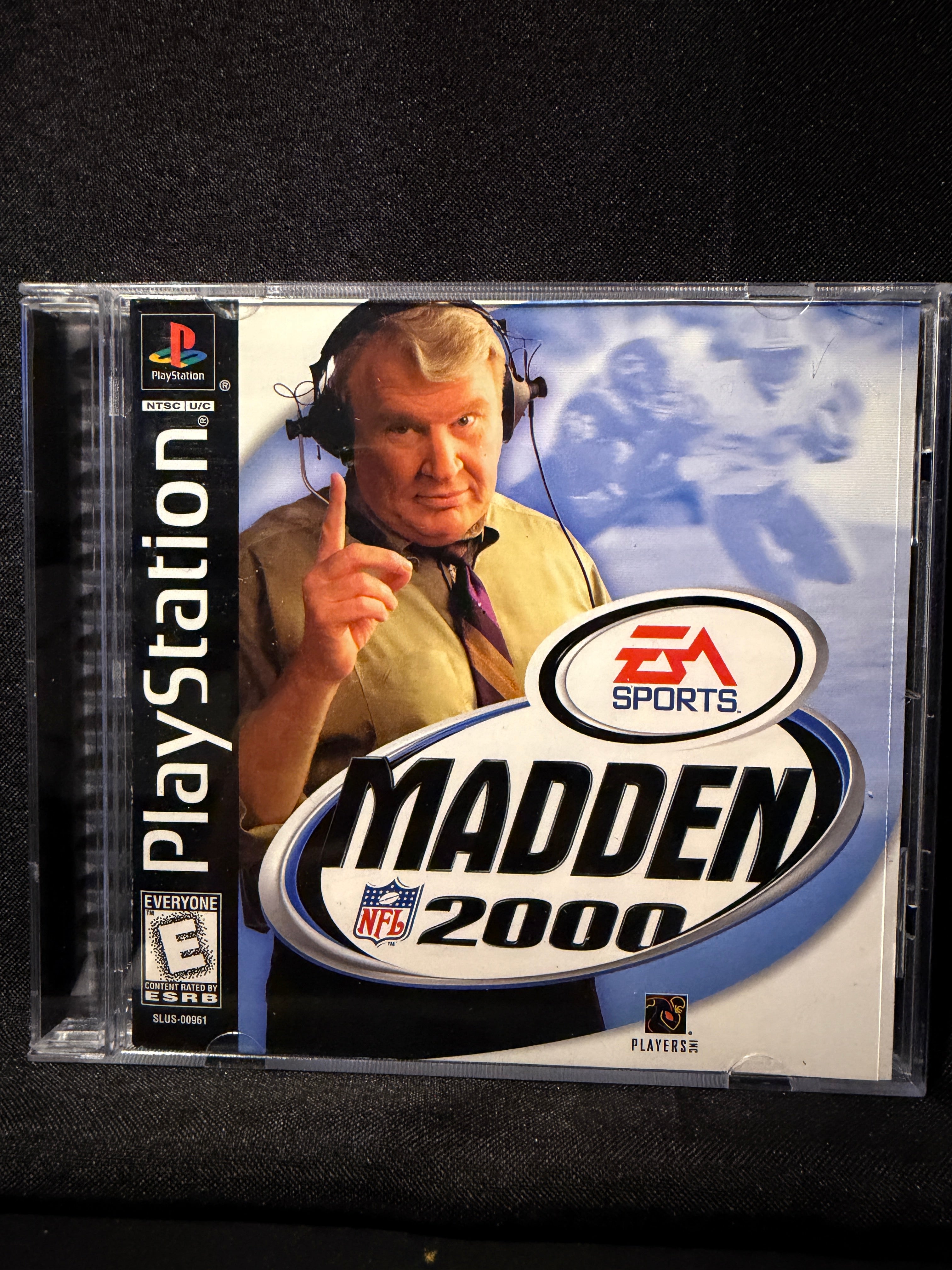 Madden NFL 2000